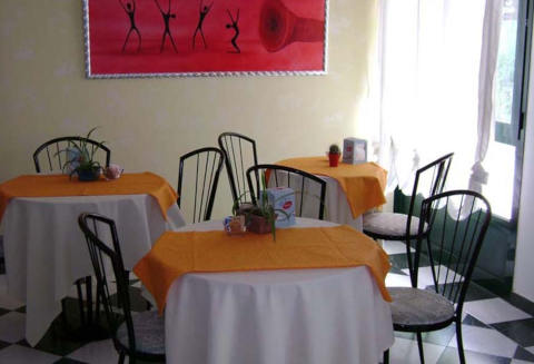 ALBERGO MODERNO - Foto 3