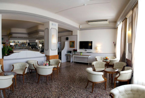 Photo HOTEL  REGINA a ALASSIO