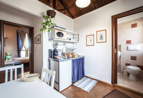 Foto CASA VACANZE STUDIO APARTMENTS CENTRO STORICO VIA MANNO di CAGLIARI