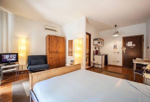 Picture of CASA VACANZE STUDIO APARTMENTS CENTRO STORICO VIA MANNO of CAGLIARI