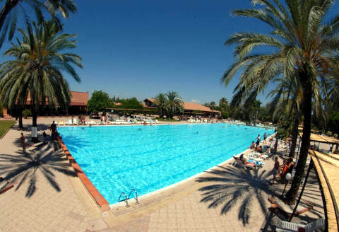 Foto VILLAGGIO  TORRE DEL FARO di SCANZANO JONICO