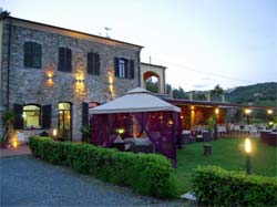 Foto B&B  RISTORANTE SOTTOVENTO di DIANO CASTELLO