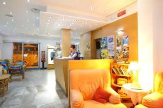 Photo HOTEL  VILLA NETTUNO a SAN MENAIO