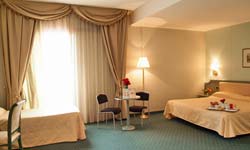 Photo HOTEL GRAND  SALUS E DELLE TERME a VITERBO