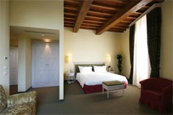 Photo HOTEL  CERTALDO a CERTALDO