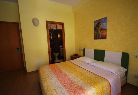 Foto HOTEL ALBERGO ROMA di LANCIANO