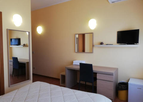 Photo HOTEL ALBERGO ROMA a LANCIANO