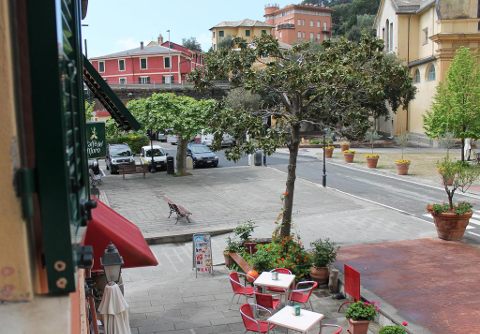 Foto AFFITTACAMERE ANTICO CAFFE' DEL MORO di BONASSOLA