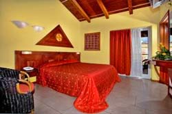 Photo HOTEL  LA PAUL a SIRMIONE