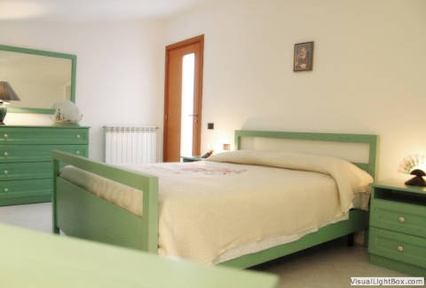 Foto B&B PRIVILEGED BED AND BREAKFAST di POLLENA TROCCHIA