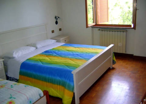 Foto B&B LA MIMOSA BED AND BREAKFAST di SPELLO