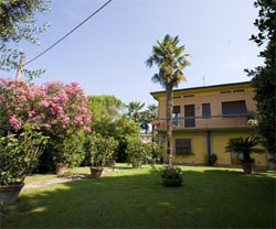 Picture of CASA VACANZE VILLA CELESTE of CAPANNORI