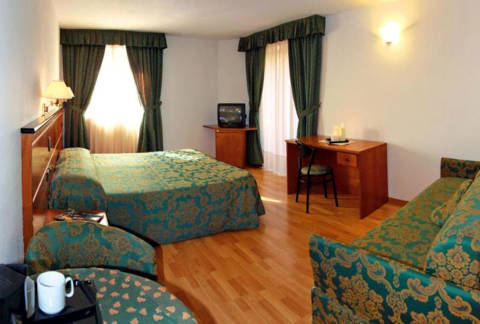 Foto HOTEL ALBERGO APRICA GARNI' di APRICA