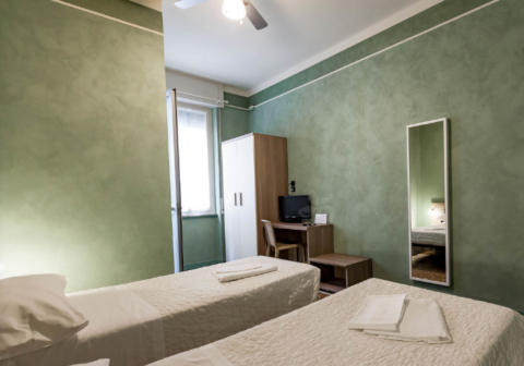 Photo HOTEL  LUX a ALASSIO