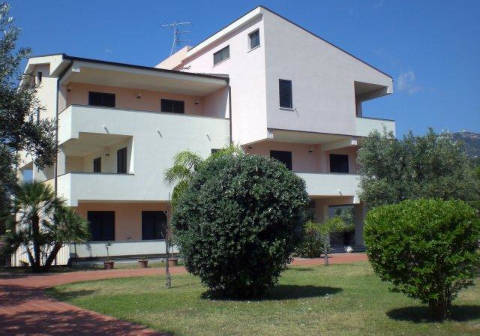 Foto RESIDENCE  RIVAMARE di MONTAURO