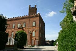 Photo CASA VACANZE IL CASTELLO DI UVIGLIE a ROSIGNANO MONFERRATO