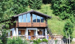 Foto B&B BED & BREAKFAST CHALET DEL PARCO di SERINA