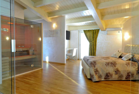 Foto B&B JOLIE BED AND BREAKFAST di PESCARA