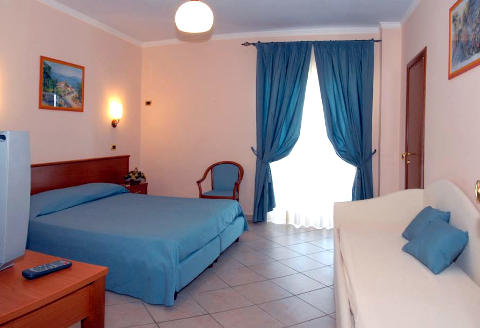 Picture of HOTEL  RESIDENCE TRAMONTO of RODI GARGANICO