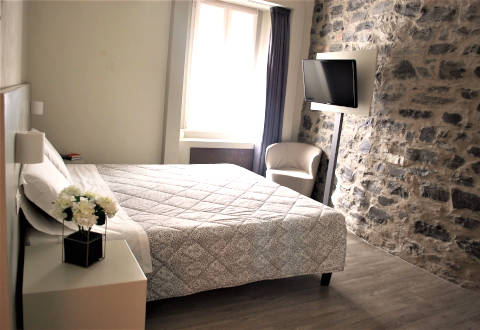 Photo HOTEL  BORGOVICO a COMO