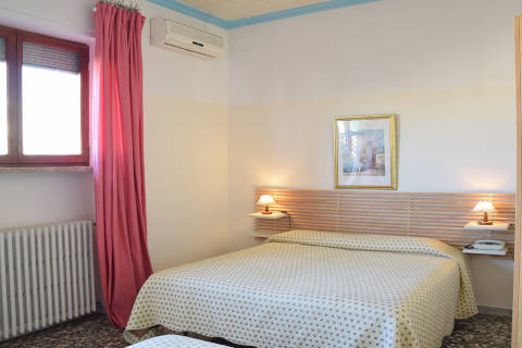 Photo HOTEL B&B H GRAZIA a CASAMASSIMA