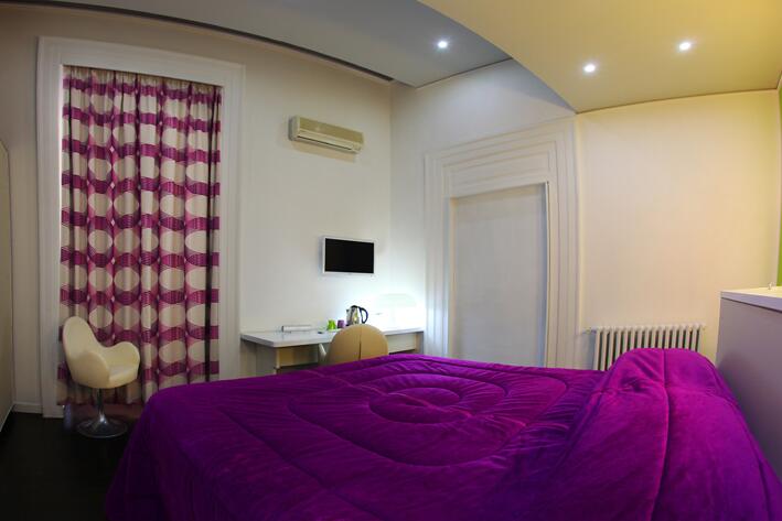 Foto HOTEL THE FRESH - GLAMOUR ACCOMMODATION di NAPOLI