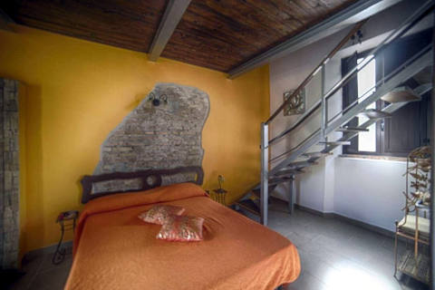 Picture of B&B ALL'OMBRA DEL NOCE of CATONA