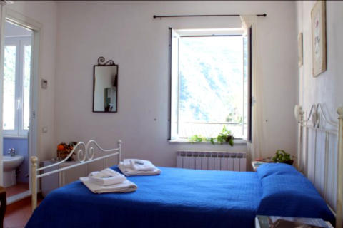 Picture of B&B AFFITTACAMERE LA TORRE of CORNIGLIA