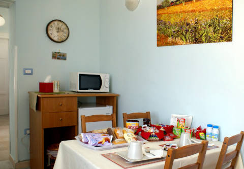 Photo B&B BED AND BREAKFAST SOMMAVESUVIO a POLLENA TROCCHIA