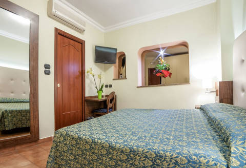 Photo HOTEL BORROMEO RESORT a TAORMINA