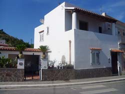 Photo B&B AGATA BED AND BREAKFAST APPARTAMENTO a ISOLE EOLIE