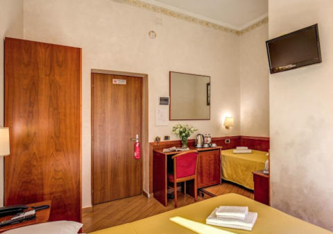 Foto HOTEL  CENTRO CAVOUR di ROMA