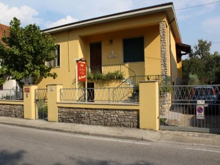 AFFITTACAMERE LA CASA DI UGO - Foto 10