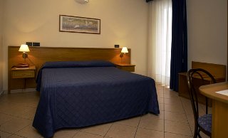 Photo HOTEL LION'S  a FALERNA