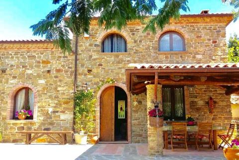 Foto B&B  VILLA NIGRO COUNTRY HOUSE di LAUREANA CILENTO