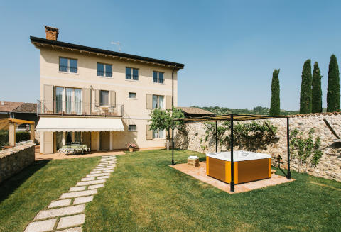 Picture of B&B IL GALLO COUNTRY HOUSE of LONATO DEL GARDA