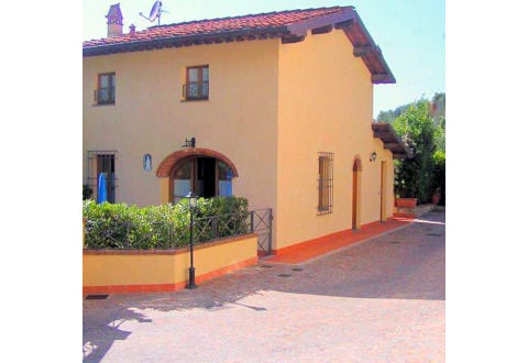 Picture of CASA VACANZE APPARTAMENTI PER VACANZE FRANTOIO DI CARMEN of MASSAROSA