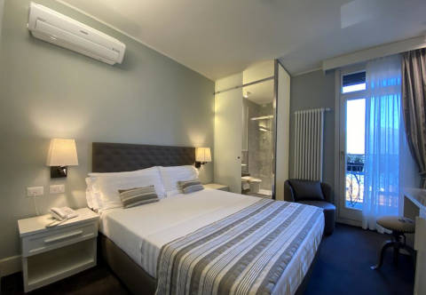 Photo HOTEL CAMIN  LUINO a LUINO