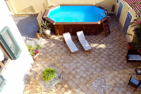 Guest House Del Viale - foto 10 (Garden With Swimming Pool)