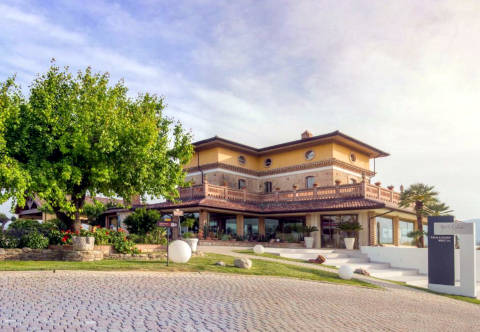 Foto HOTEL TENUTA CONTESSA RELAIS COUNTRY HOUSE di LATTARICO