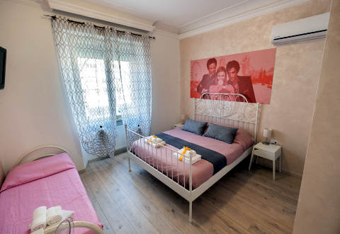 Foto AFFITTACAMERE CINEROMA B&B GUESTHOUSE di ROMA