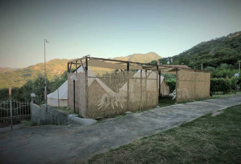 Picture of APPARTAMENTI VILLAGGIO GOLE ALCANTARA LANTERNAVACANZE CAMPING CON GLAMPING E APPARTAMENTI of MOTTA CAMASTRA